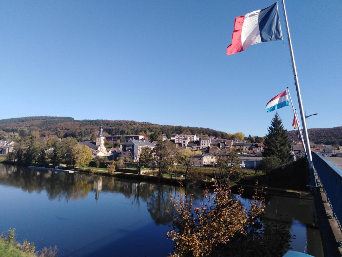 Gite Des Trois Vallees Nouzonville Eksteriør billede